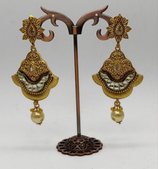 Antique Kundan Brassmade Earrings